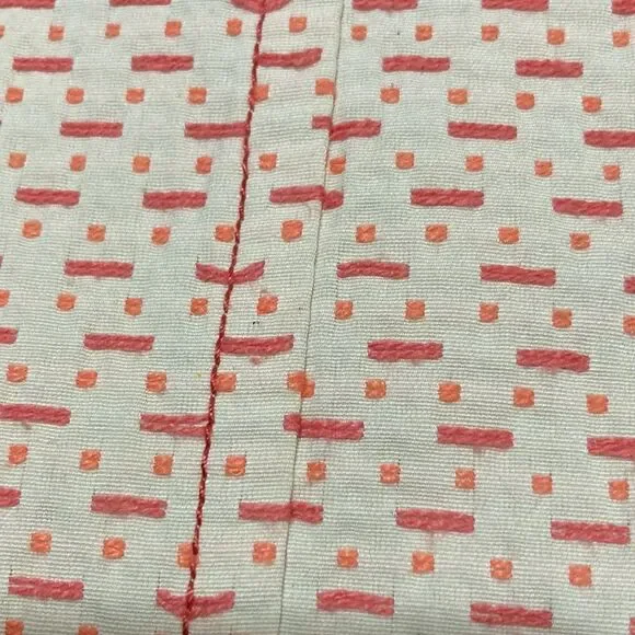 Weekend MaxMara Off-white and pink textured skirt size 10 - Picture 8 of 8